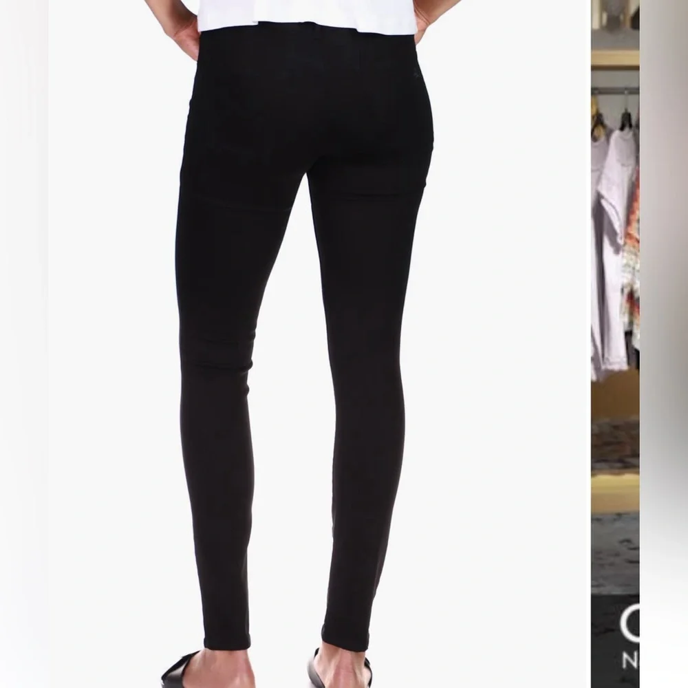 NWT- DL1961 Women Skinny Jeans - Soft & luxurious!